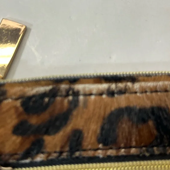 Kelly & Katie Leopard Print Calf Hair Crossbody Bag Wristlet Clutch - Picture 12 of 12